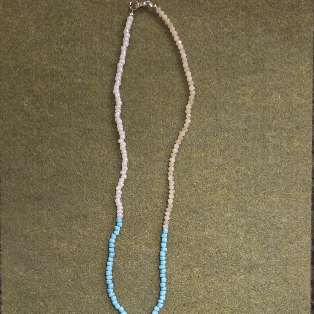 Elegant Beaded Necklace - Blue, White, Cream
